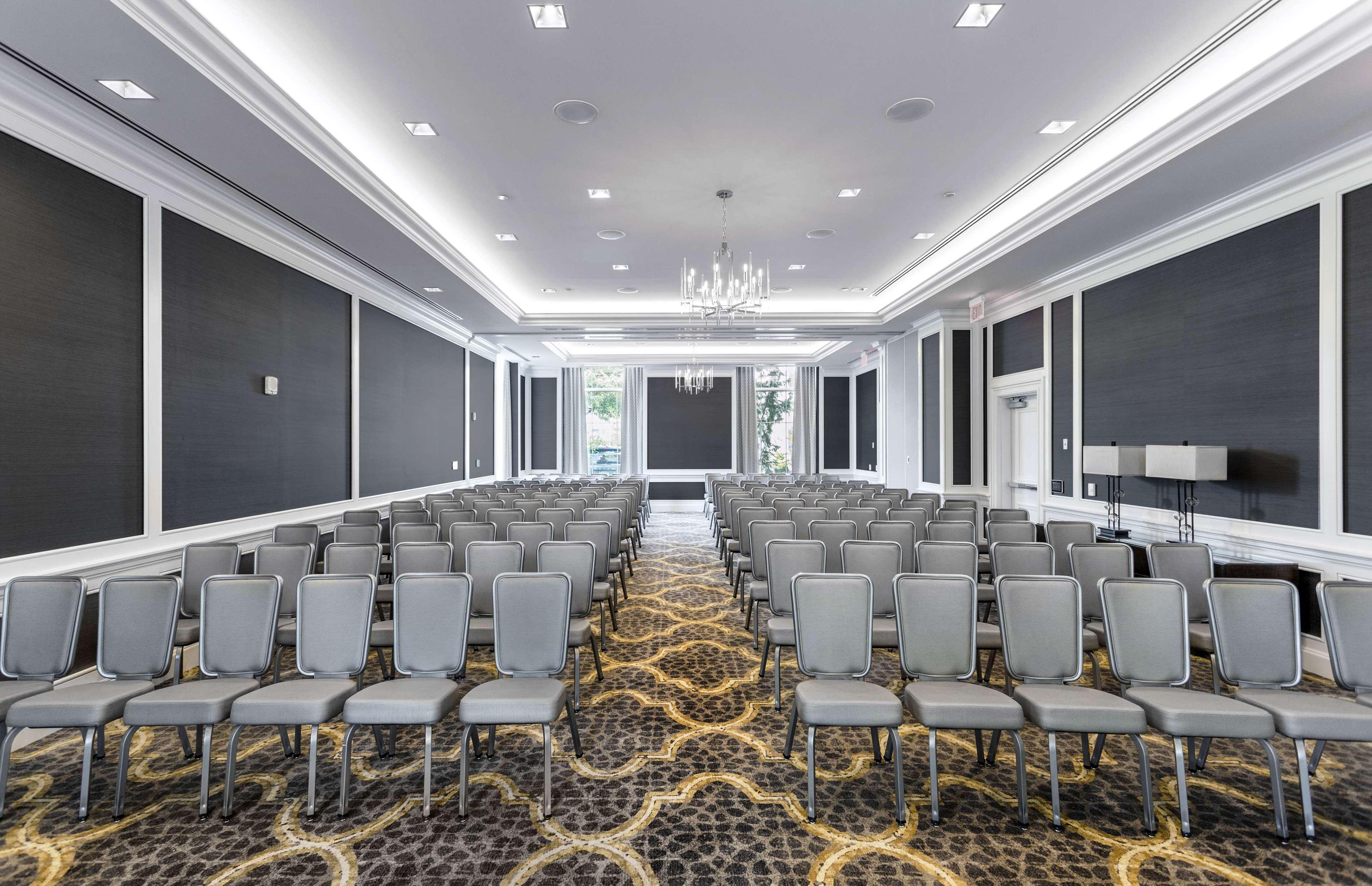 Hotel Hilton Columbus At Easton Esterno foto