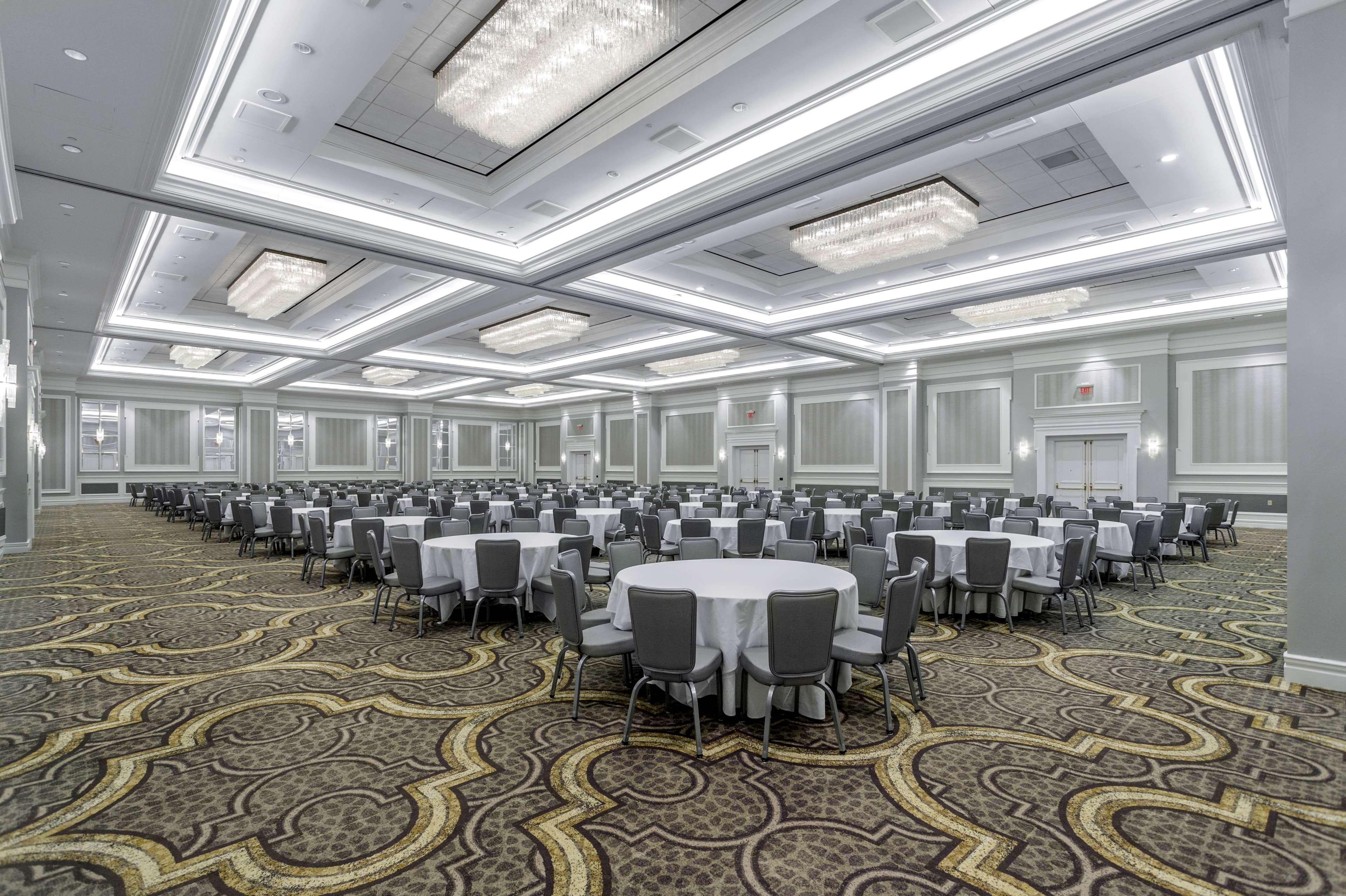 Hotel Hilton Columbus At Easton Esterno foto