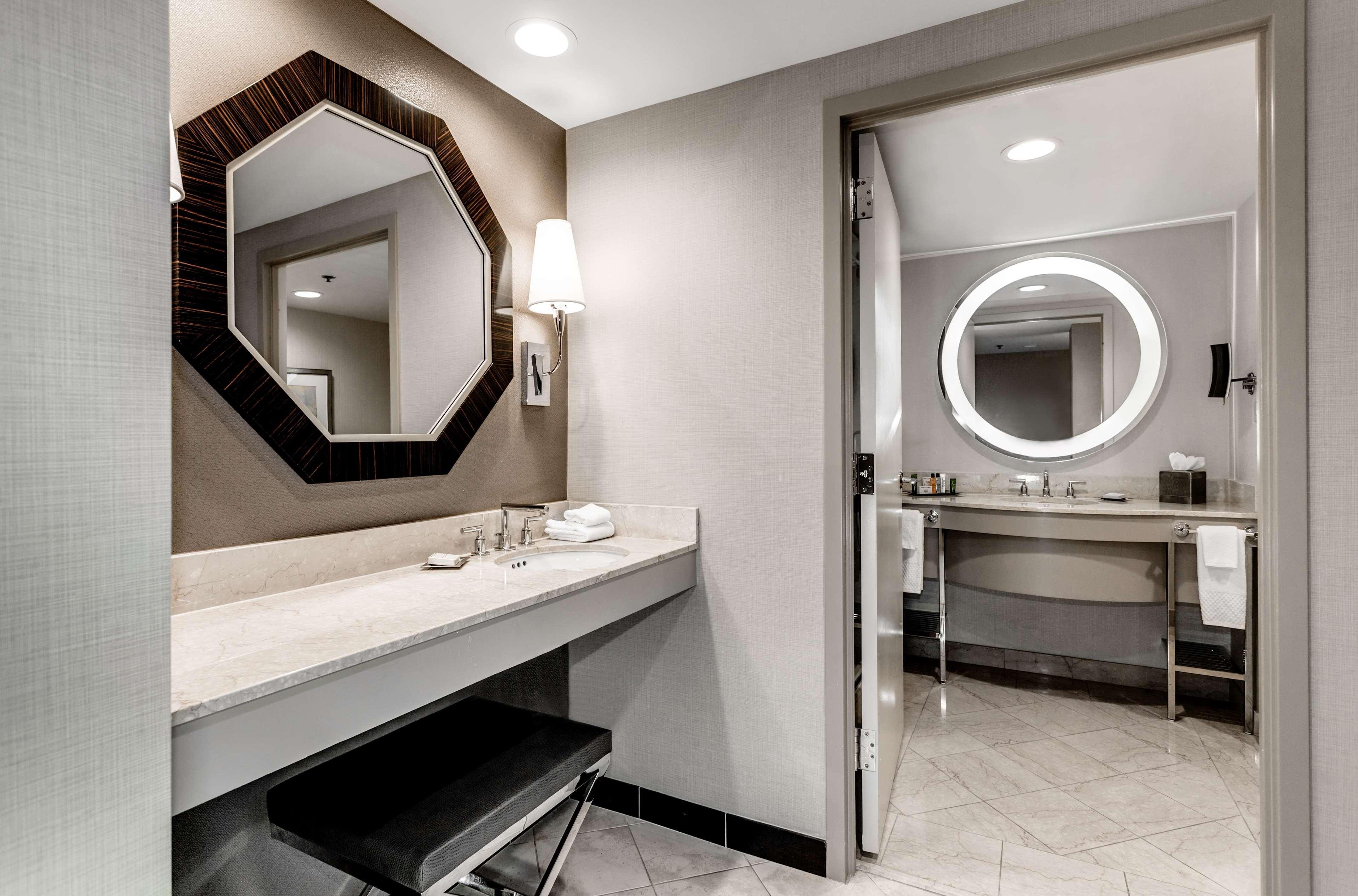 Hotel Hilton Columbus At Easton Esterno foto