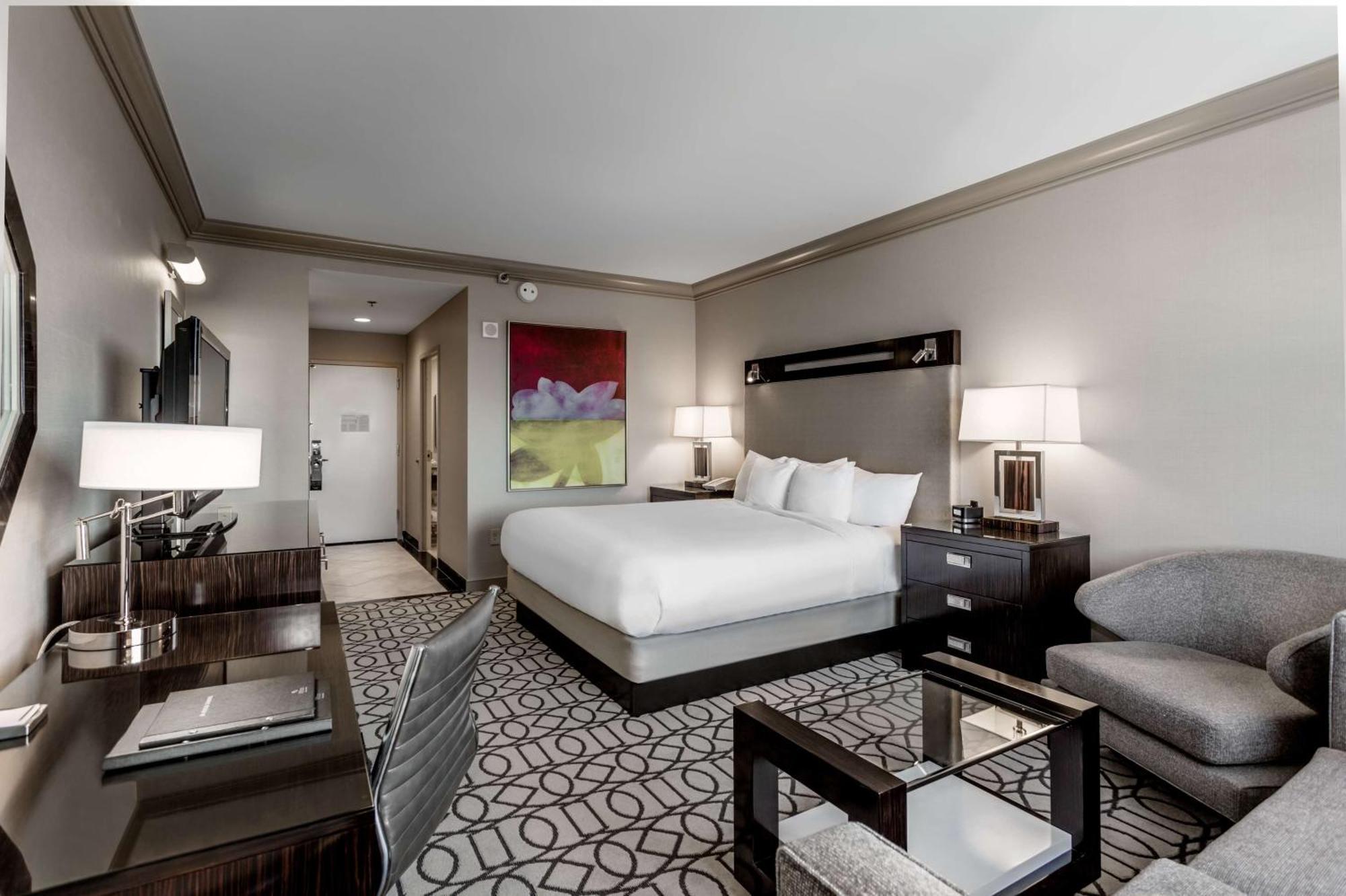 Hotel Hilton Columbus At Easton Esterno foto